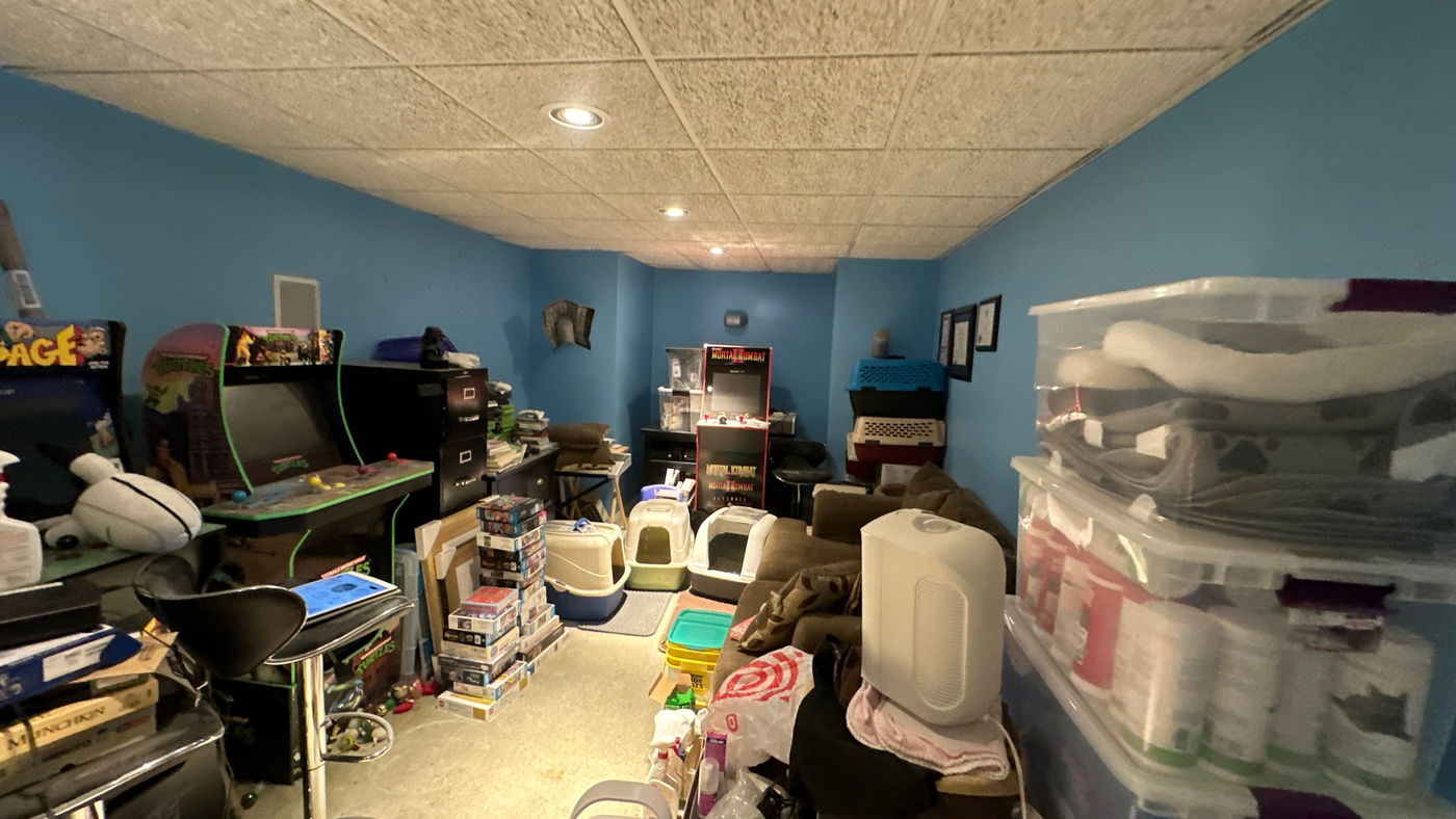 Edison basement remodeling for game room — before