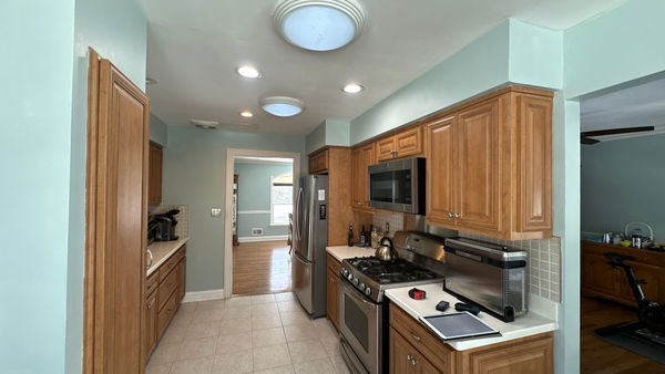 Old Bridge kitchen remodel with island — gallery image 13